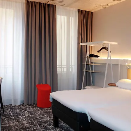 이비스 리용 센터 페라쉬 호텔