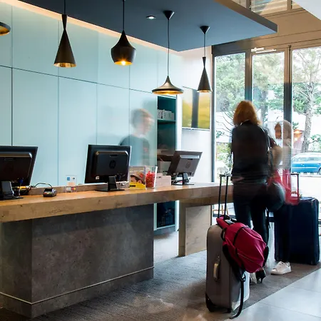 Ibis Centre Perrache Hotel