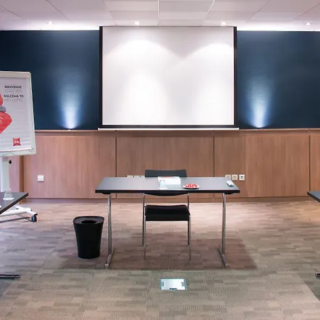 Ibis Centre Perrache 3*