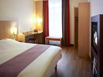 Hotell Ibis Centre Perrache 3*